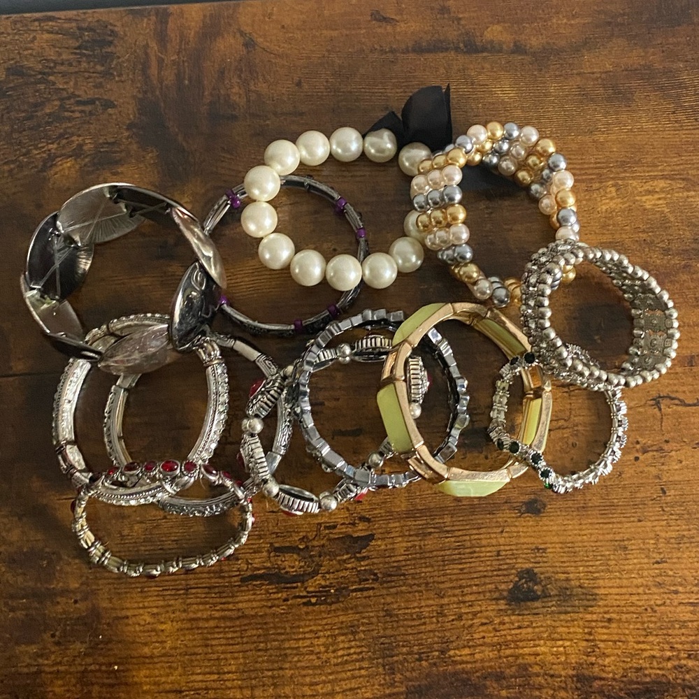 Lot of 12 Stretch Bracelets